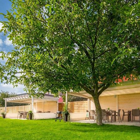 Pensjonat Marynarski - Apartamenty Darłówko Exterior foto